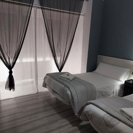 Pension Saint Mateo Logroño Eksteriør billede