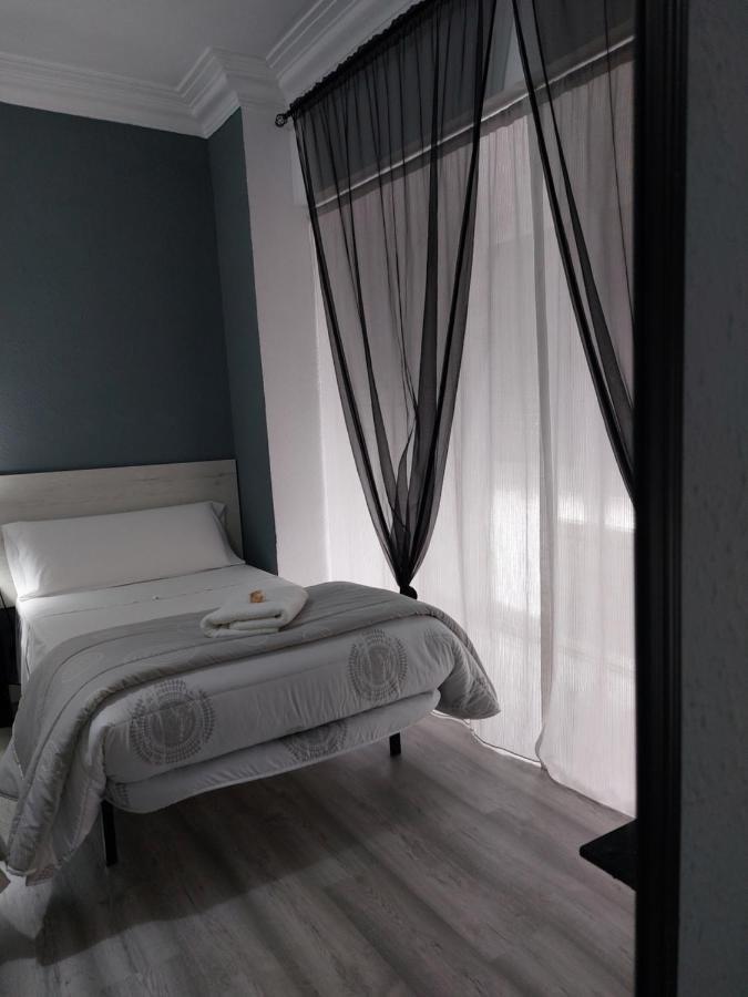 Pension Saint Mateo Logroño Eksteriør billede