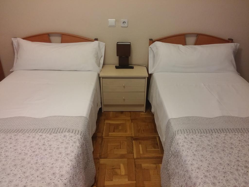 Pension Saint Mateo Logroño Eksteriør billede
